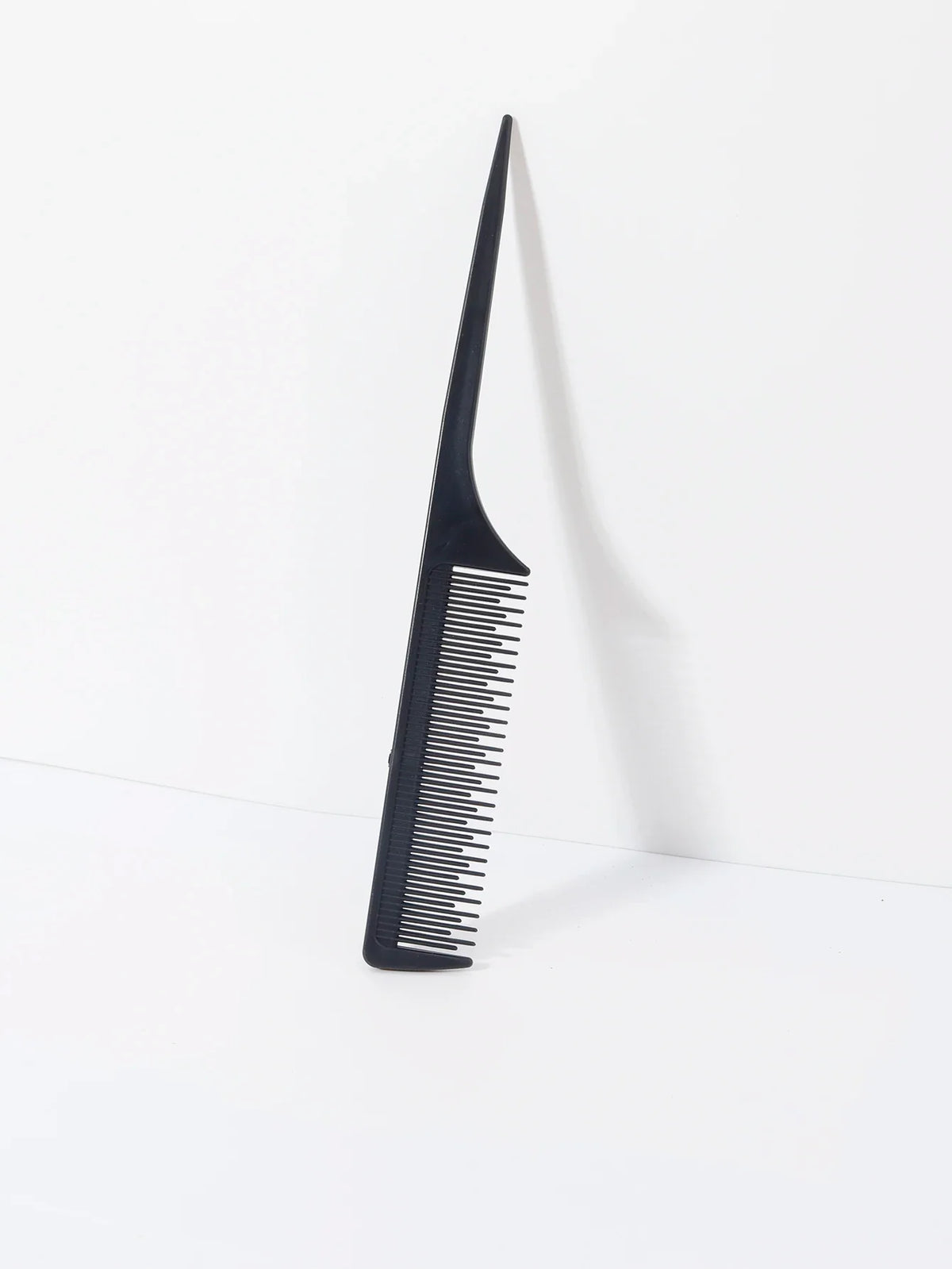 Carbon Fiber Heat Resistant Pointed Tail Comb 1 Piece