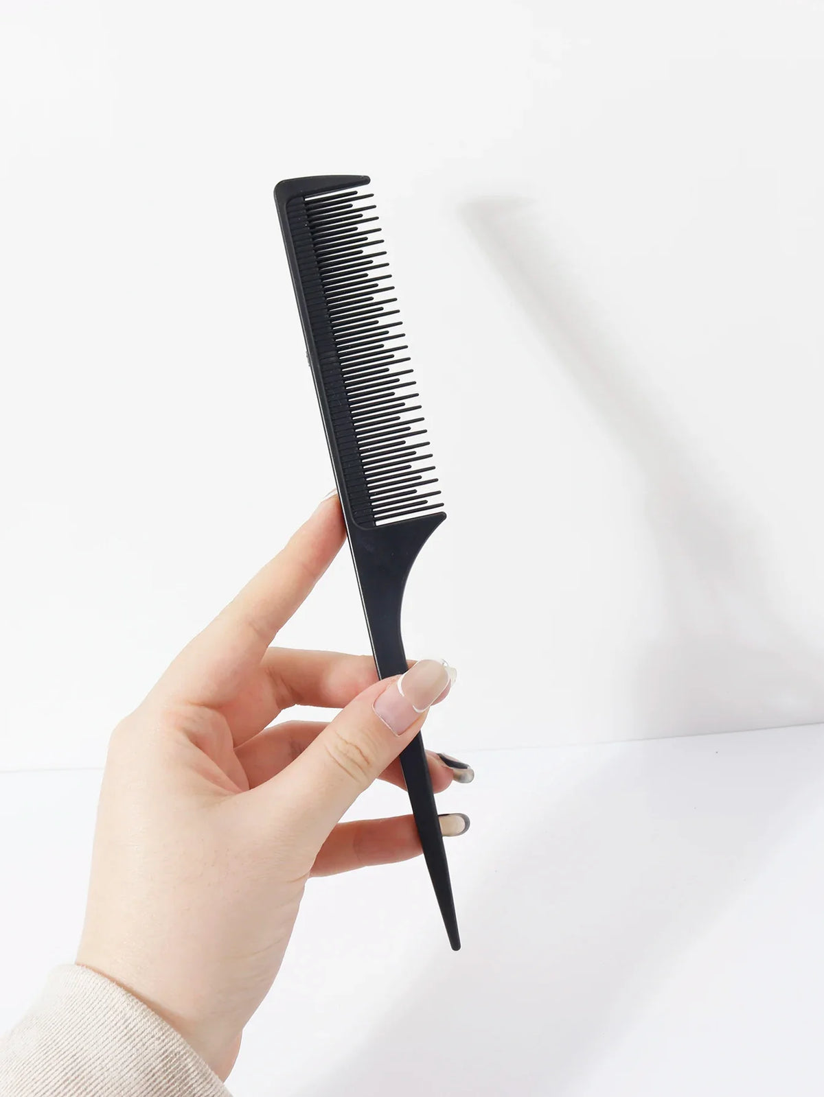 Carbon Fiber Heat Resistant Pointed Tail Comb 1 Piece