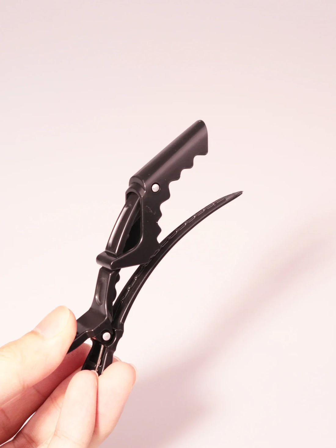 12 Piece Crocodile Shaped Plastic Hair Clips for Styling